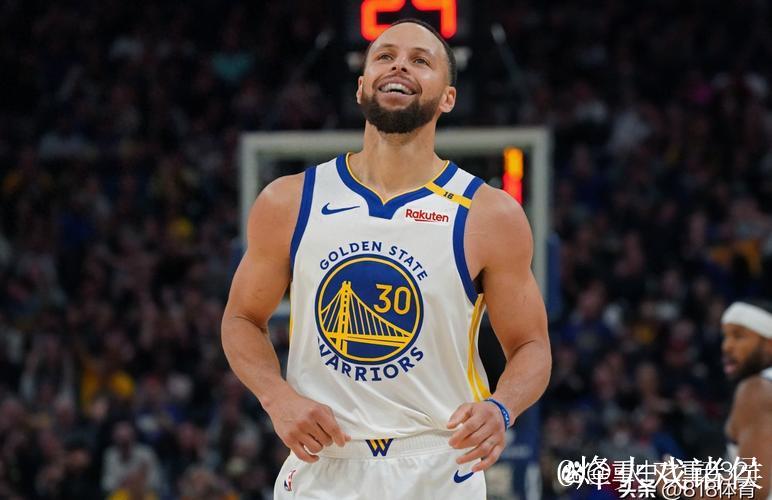 库里砍下13分李凯尔添8分 勇士力克灰熊喜迎3连胜稳坐西部第二 库里砍下13分李凯尔添8分 勇士力克灰熊喜迎3连胜稳坐西部第二